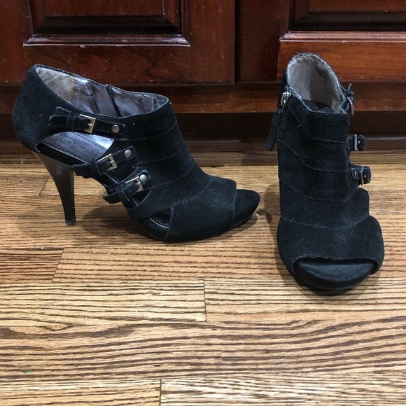 Nine West Suede Open Toe Black High Heel Ankle Bootie Sz 7.5 - Picture 2 of 11